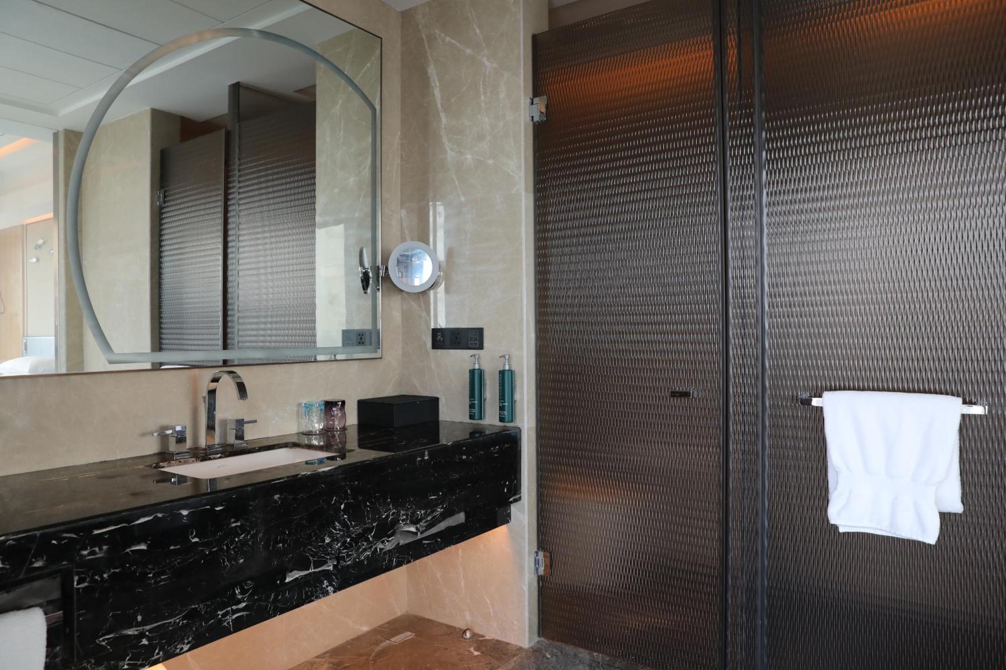 Hotel Hilton Yancheng Yancheng  Zewnętrze zdjęcie